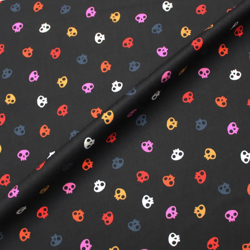 100% Cotton - Black- Tiny Skulls