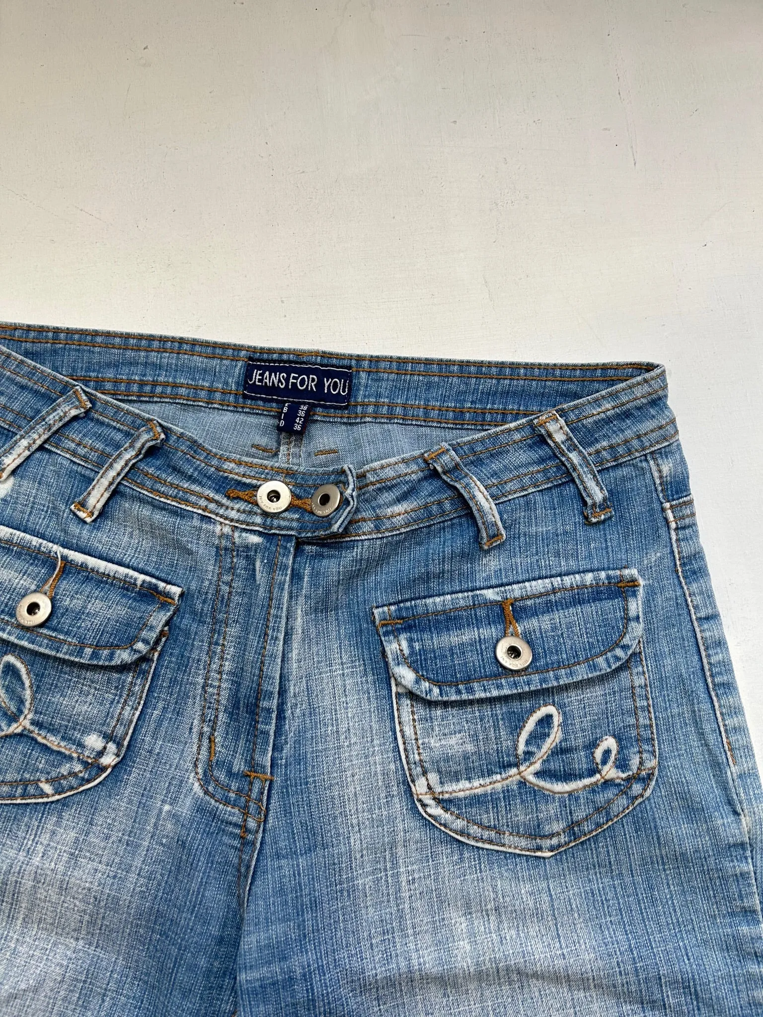 Blue denim low rise mid short (S/M)