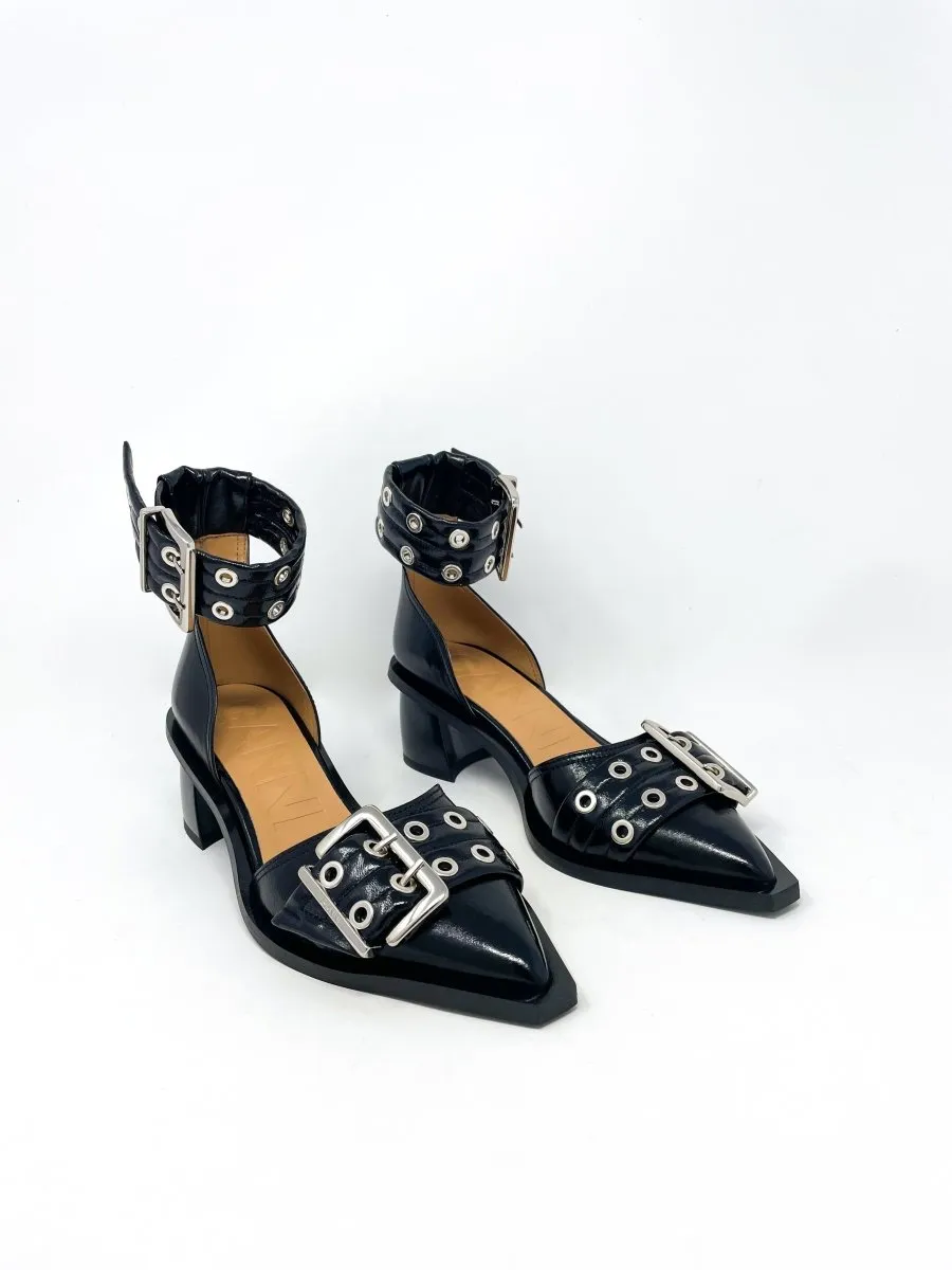 Chunky Buckle Open Cut Pump Naplack in Black