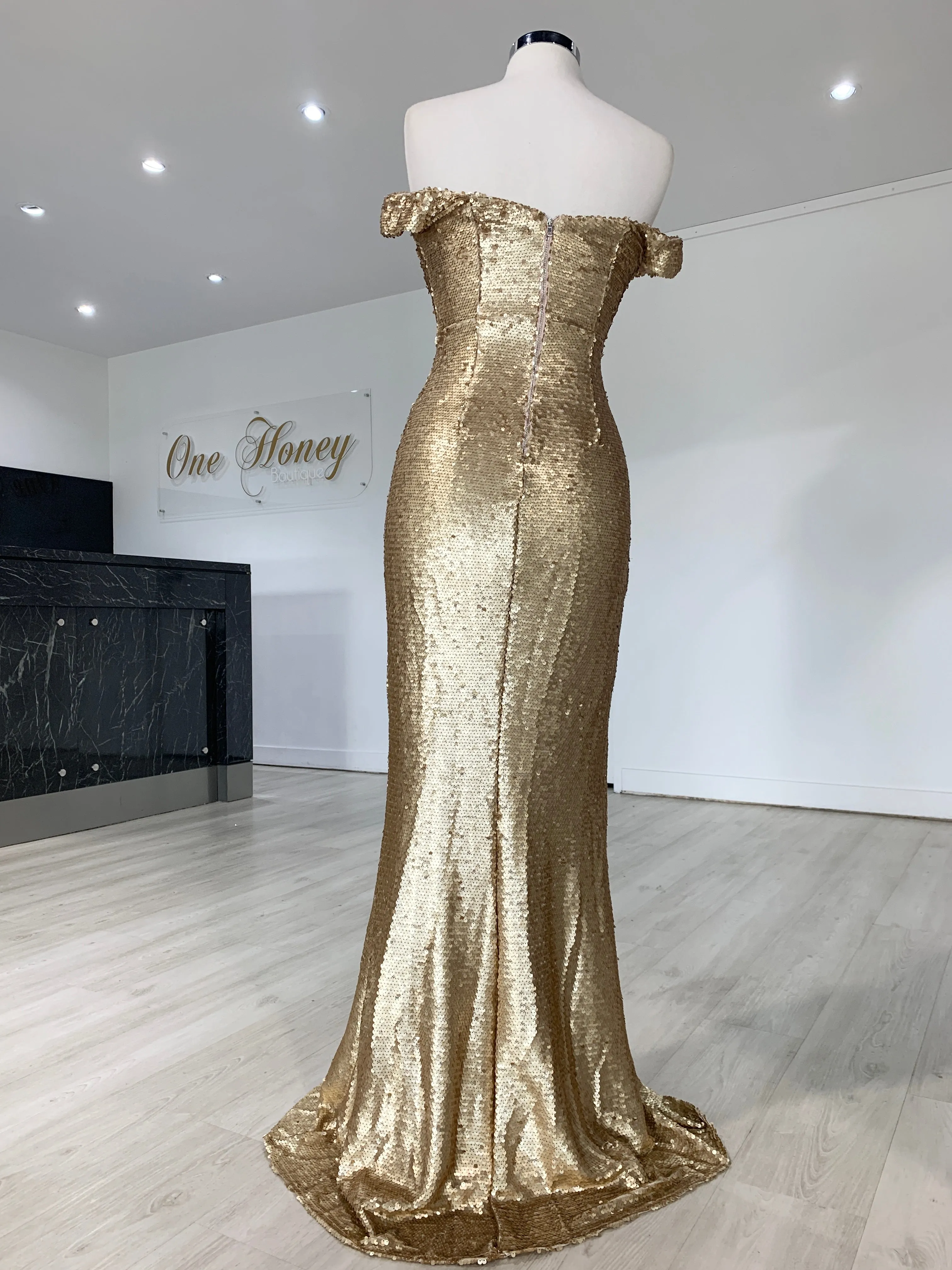 Honey Couture CONTESSA Gold Sequin Off Shoulder Mermaid Formal Dress